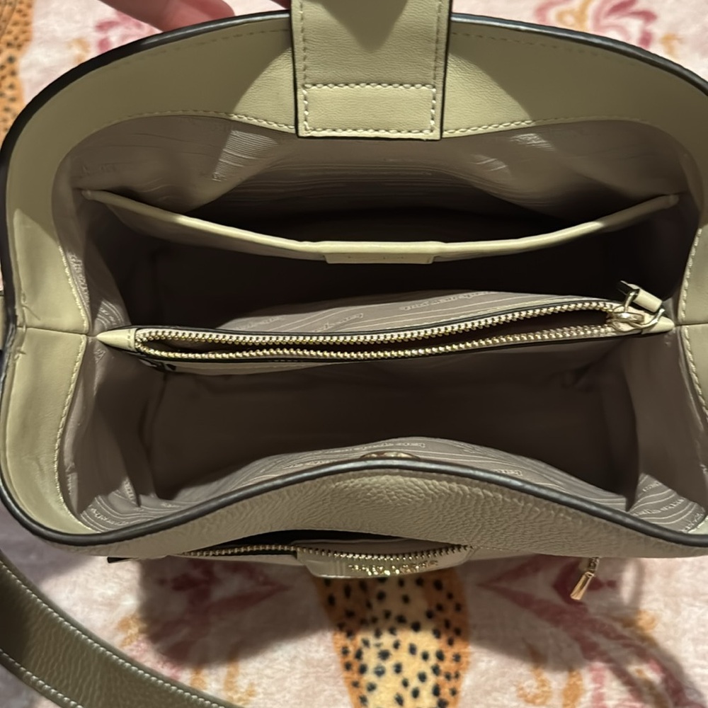 Kate Spade Hudson Pebbled Leather Shoulder Bag - Picture 3 of 10